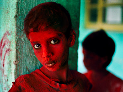 Festival-tradicional-hindú-de-Ganesh-Chaturhi,-Steve-McCurry-Bombay,-India,-1996,