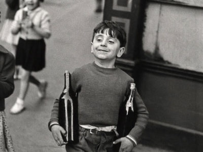 Rue-Mouffetard-Paris-1954-Cartier-Bresson
